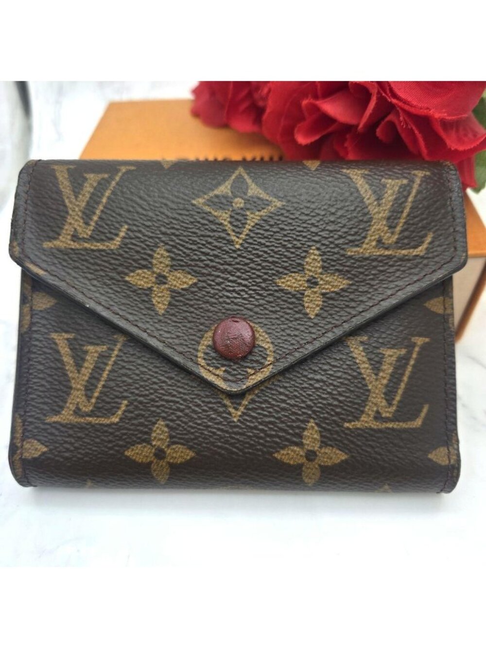 Louis Vuitton Portefeuille Victorine Monogram Fold Wallet